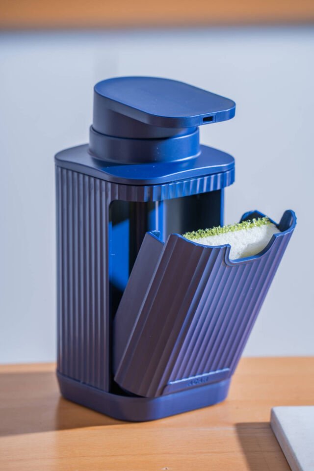 Snoppy Sünger Hazneli Sıvı Sabunluk Lacivert - 19 cm