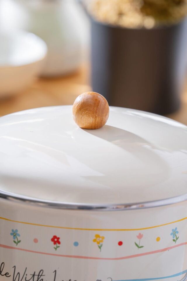 Made With Love Emaye Bakraç - 22 cm